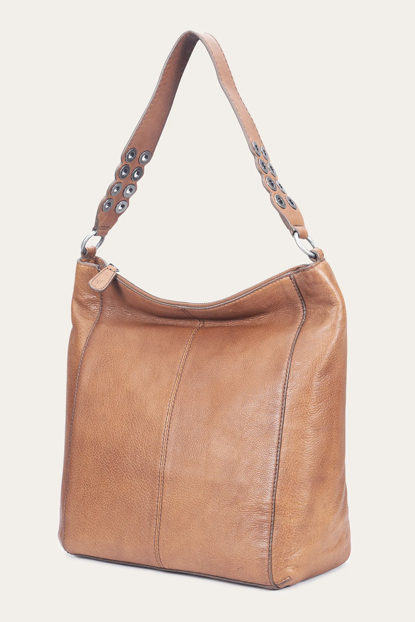 Claire Hobo