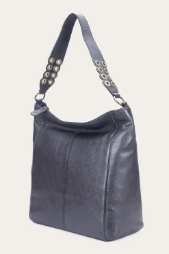 Claire Hobo