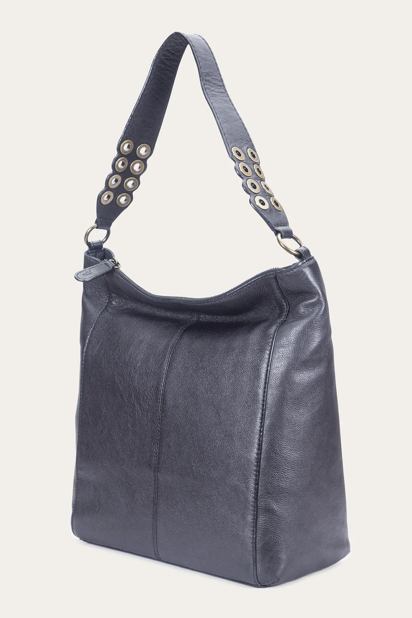 Claire Hobo