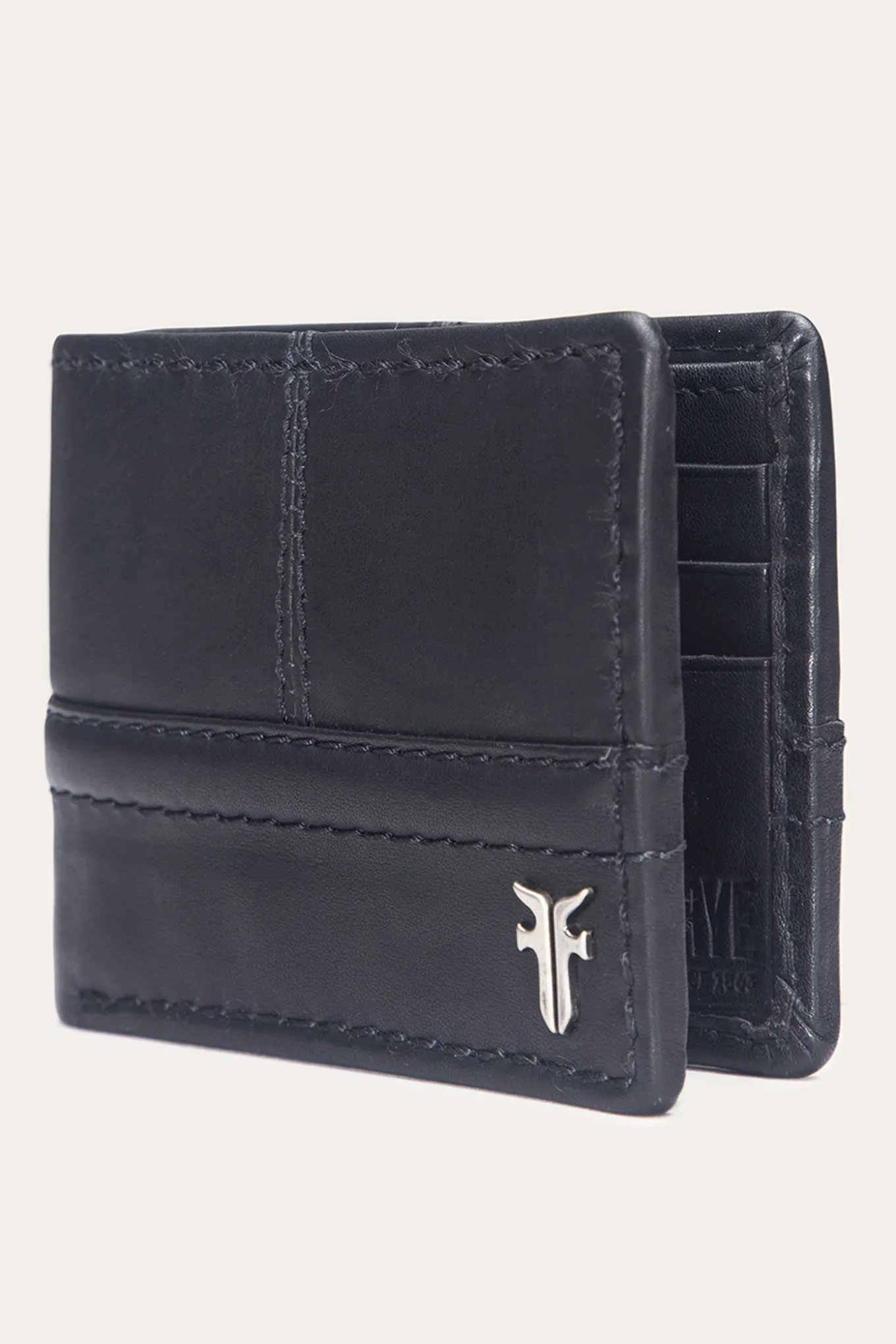 Nash Bifold W/ Foldout Cc