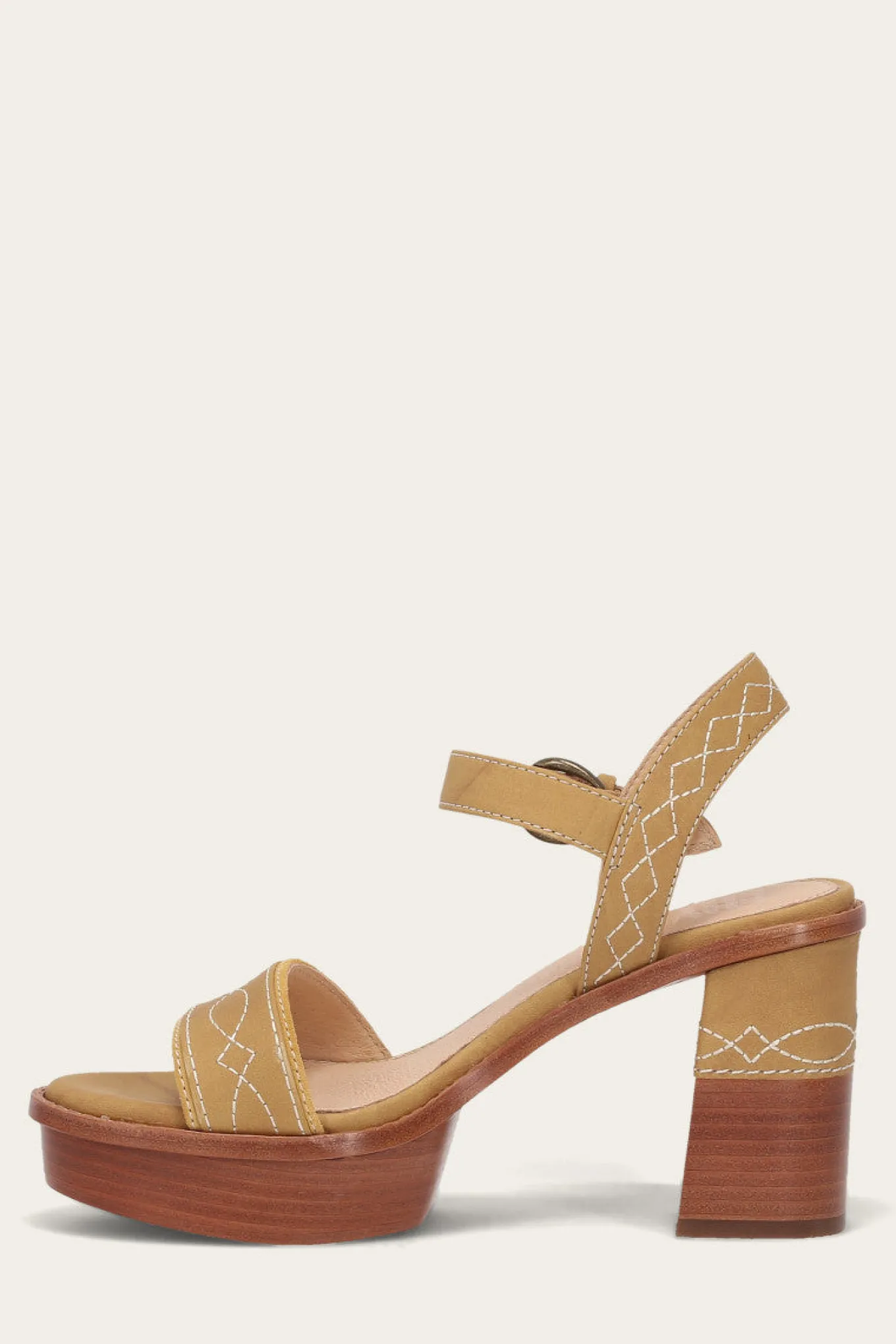Pipa Woodstock Sandal