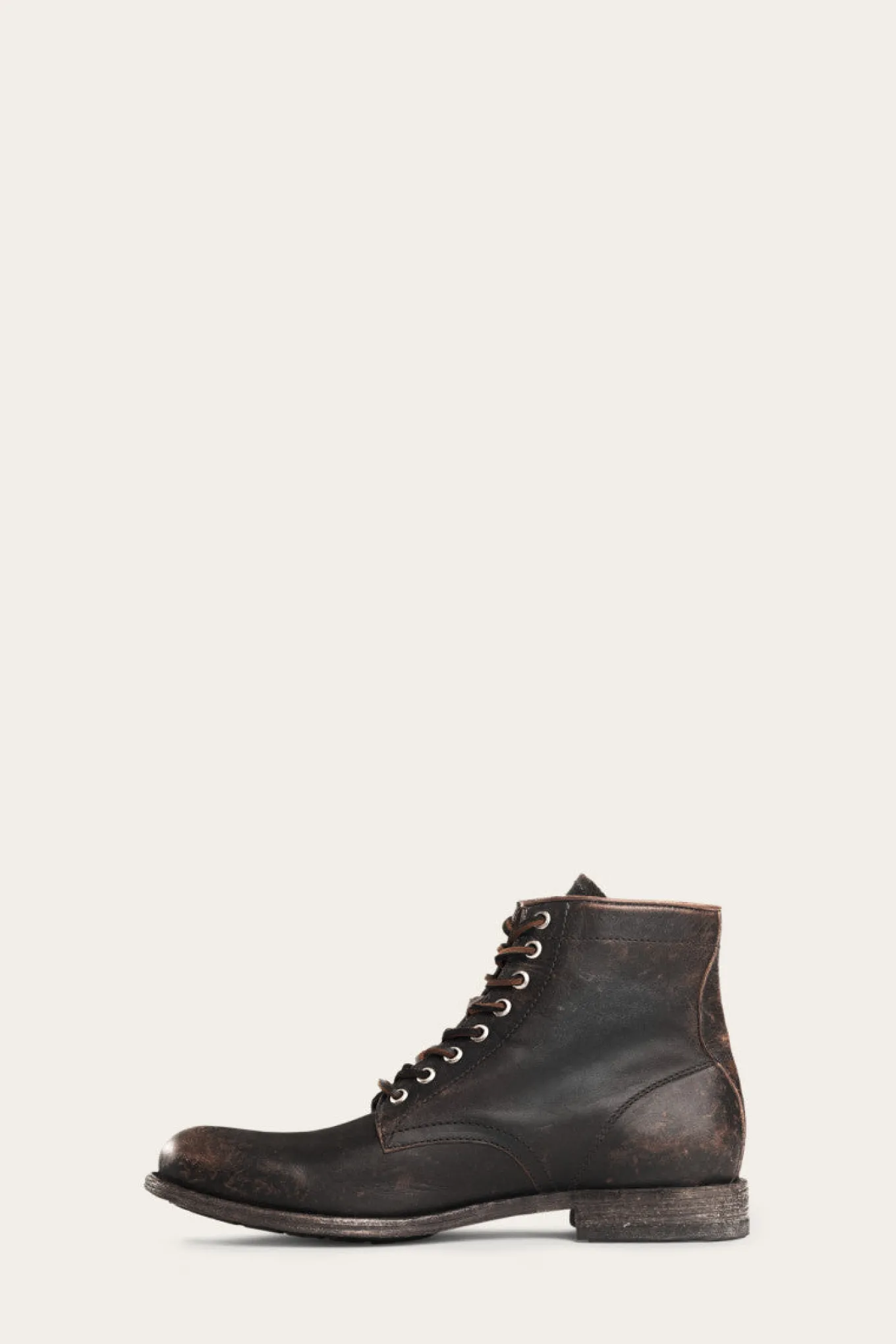 Tyler Lace Up